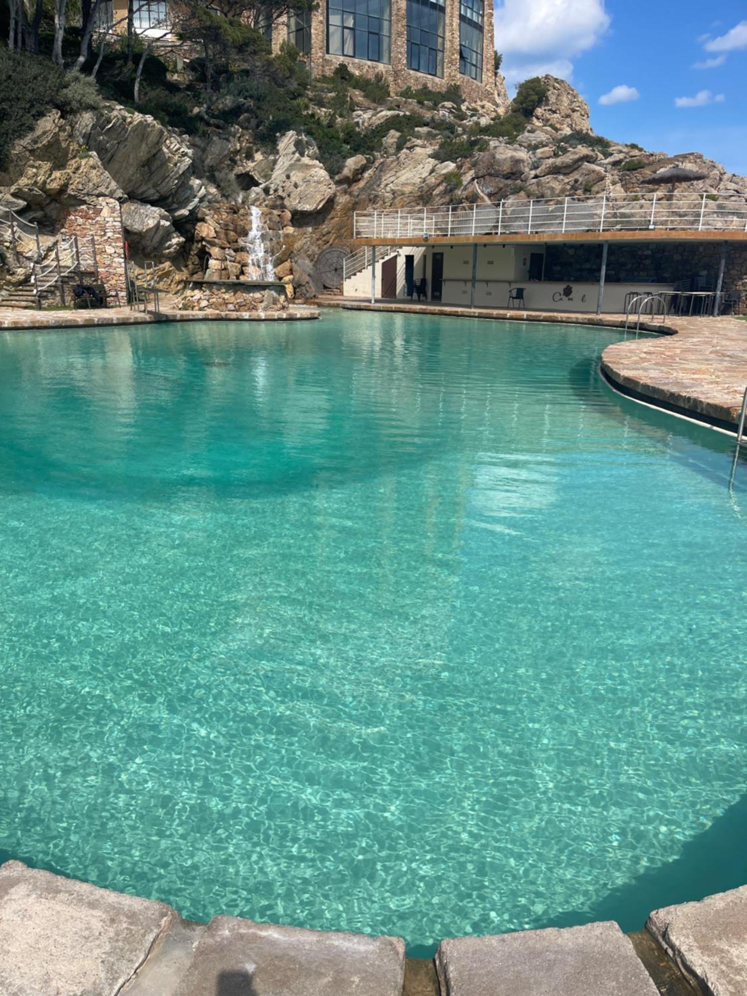 Capsasalbegur74 Terraza Sobre Mar Piscina Del Mar Apartment Exterior foto